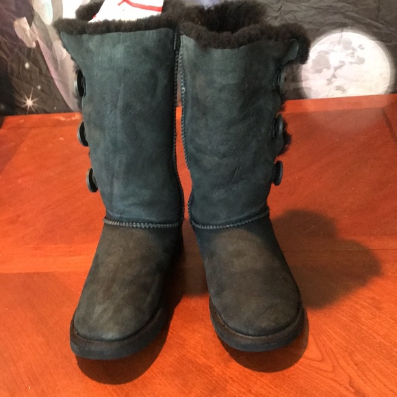 Ugg black winter boots size 6 - Picture 15 of 16